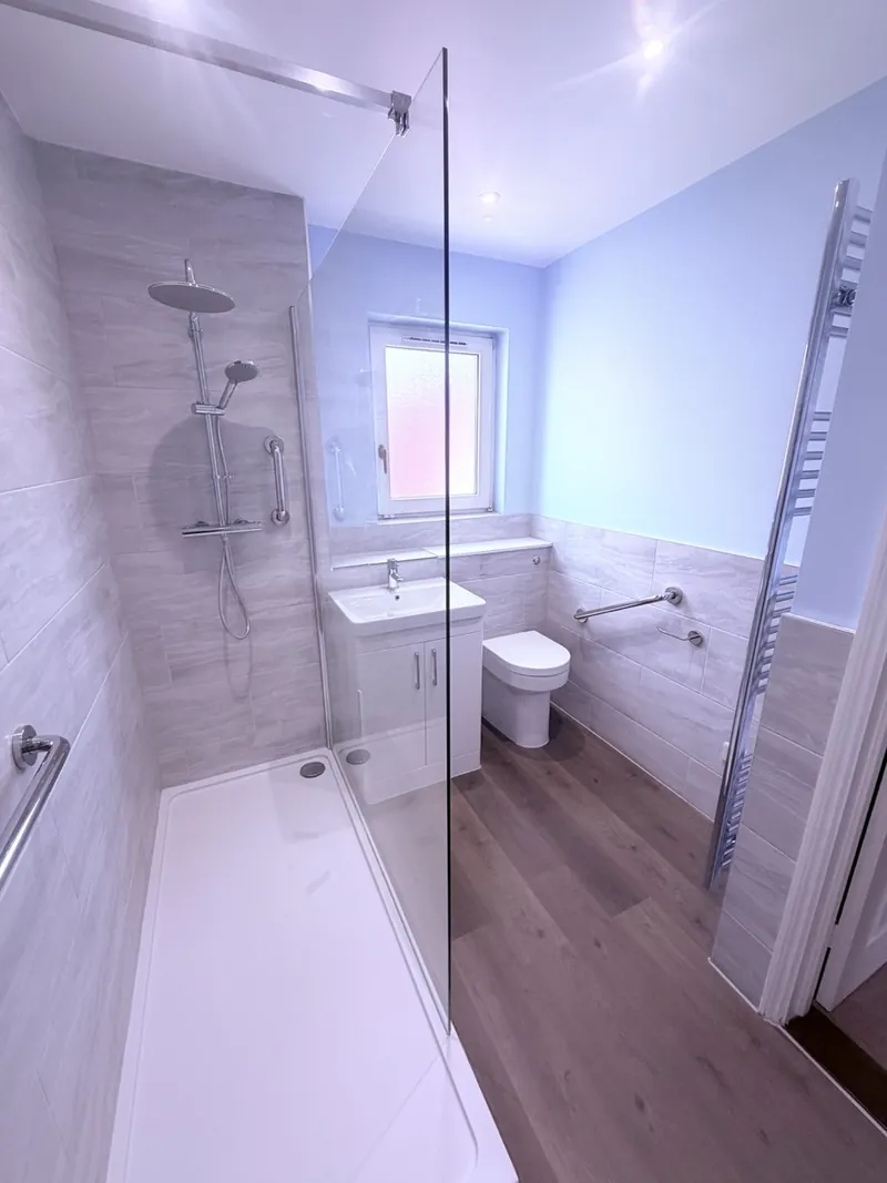 Accessible bathrooms & wet rooms by Hampshire Premier Construction