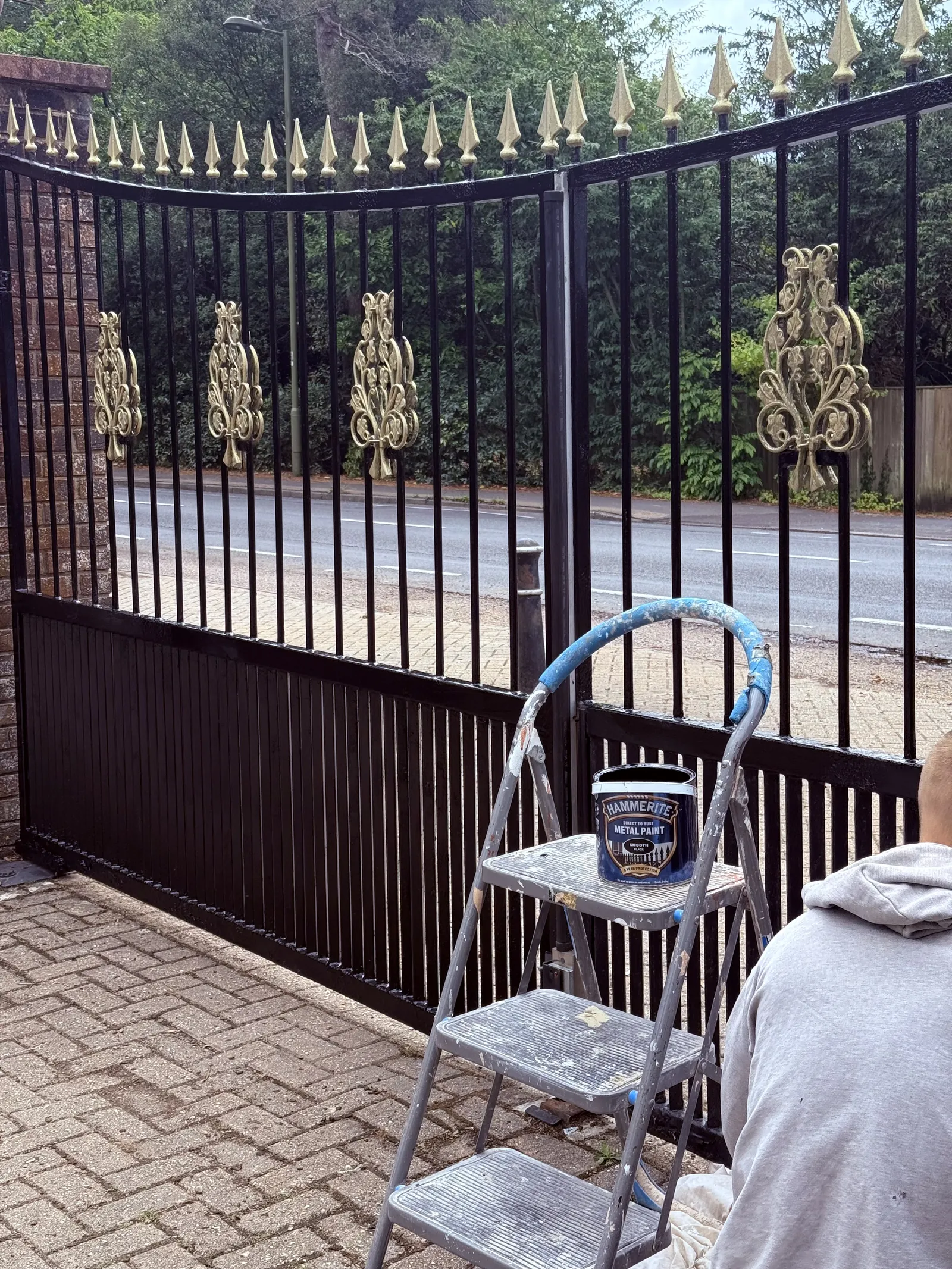 Painting & decorating by Hampshire Premier Construction