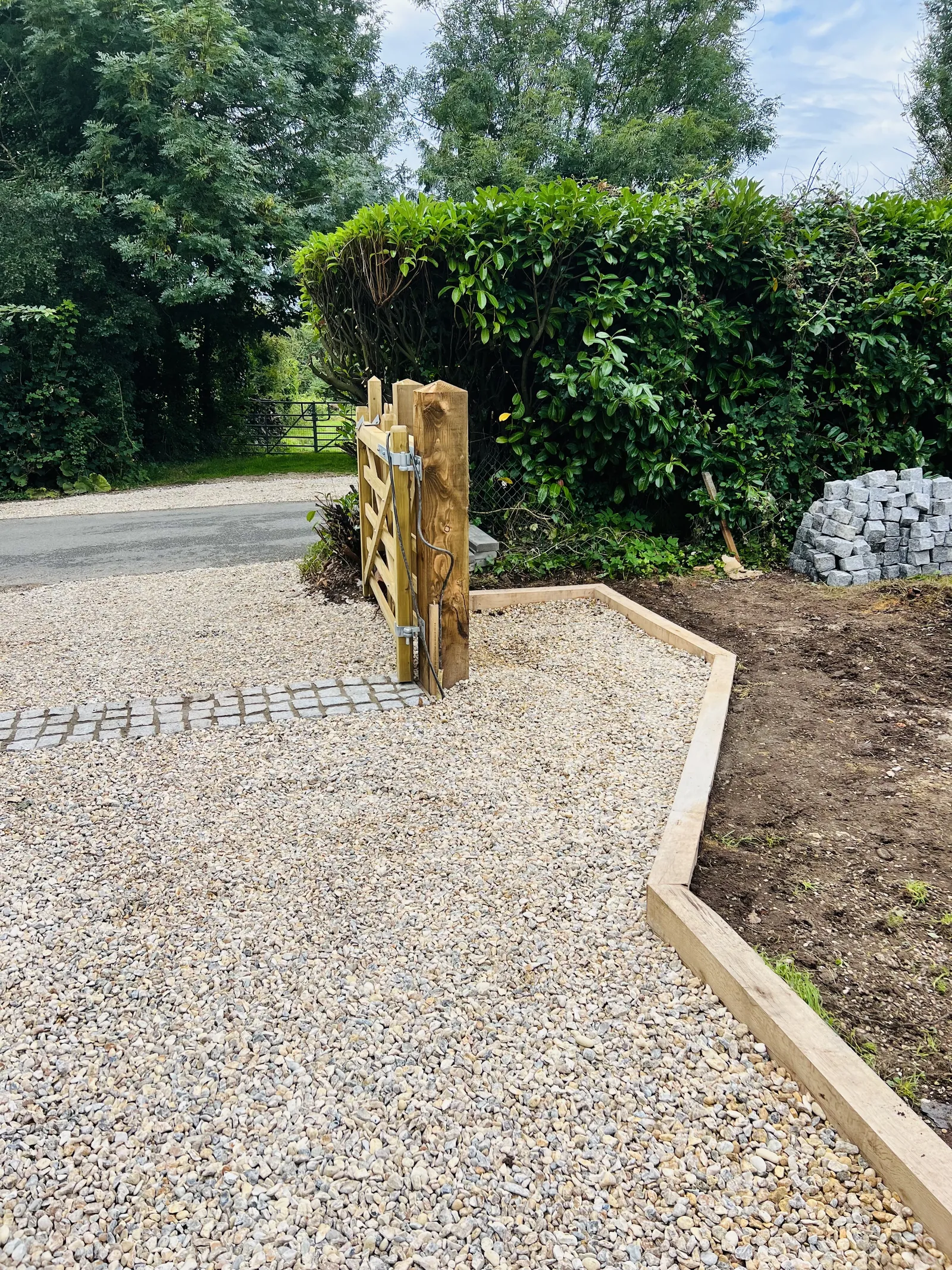 Landscaping, drives & fencing by Hampshire Premier Construction
