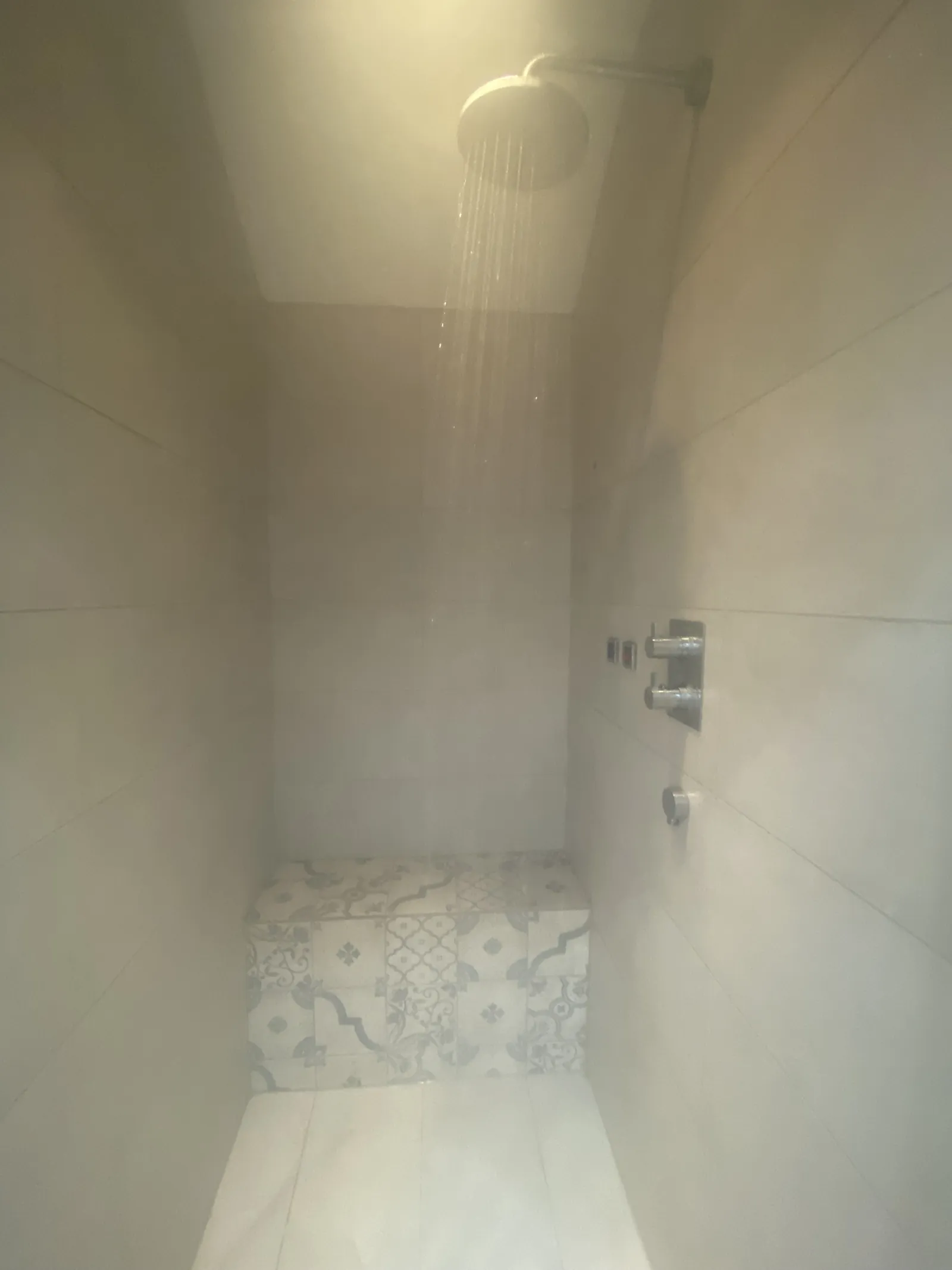 Saunas & steam rooms by Hampshire Premier Construction